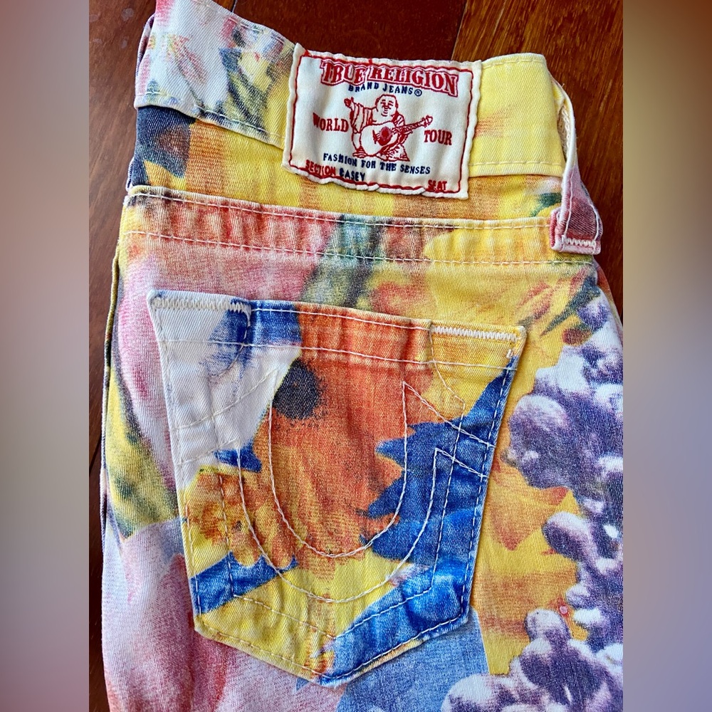 ✨HOST PICK✨ True Religion Casey Floral Skinny Jeans. Size 25 - Picture 4 of 11